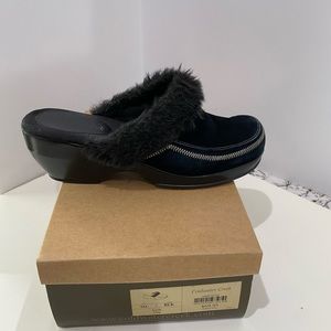 COLDWATER CREEK Mules / Black Suede with fur trim / original box / Size 9